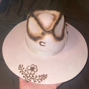 Charlie 1 Horse Fashion Hat size Large faded pink💕